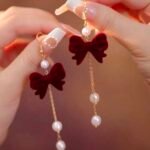 زوج من أقراط الشرابات ذات العقدة أنيقة ومتعددة الاستخدامات هدية لعيد الحب ، الأم ، عيد الأم
